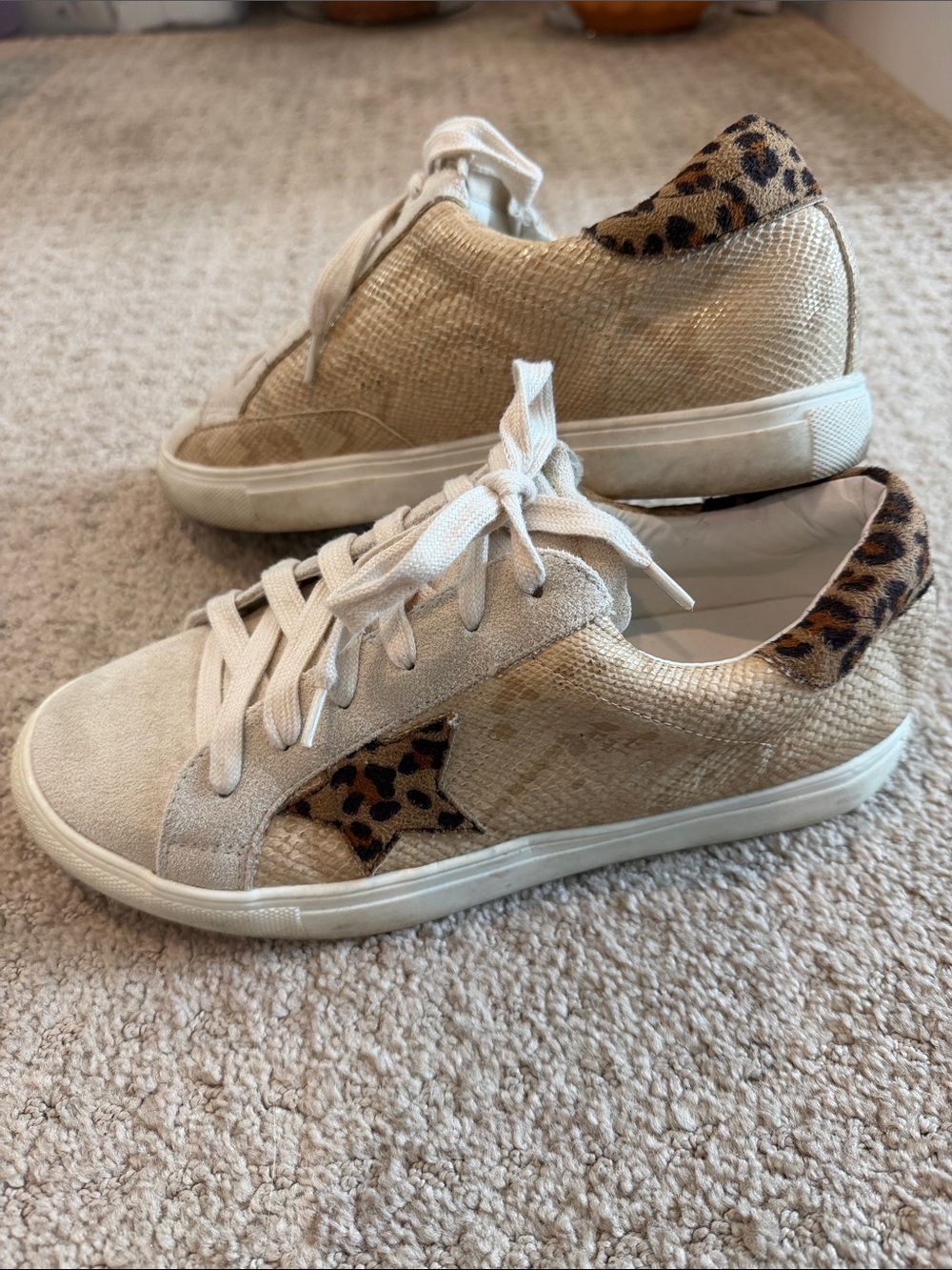 Cream Lace-Up Sneakers with Leopard and snake Accent